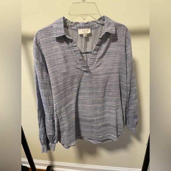 LOFT | Blue top - Picture 3 of 5